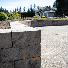 Why Hiring the Right Landscape Contractor Matters
