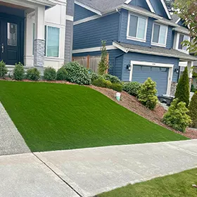 Artificial_Turf_Putting_Greens_Small